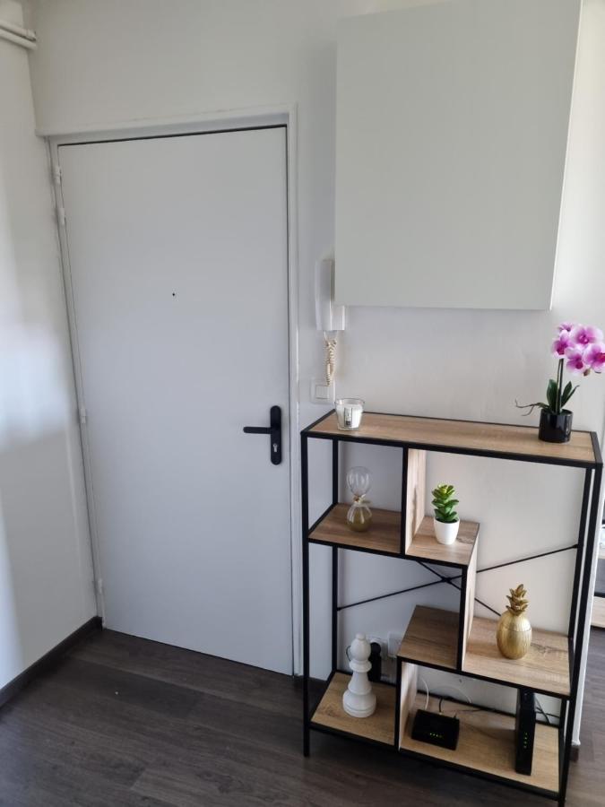 Bel appartement 2 chambres ,résidence privée Givet Esterno foto